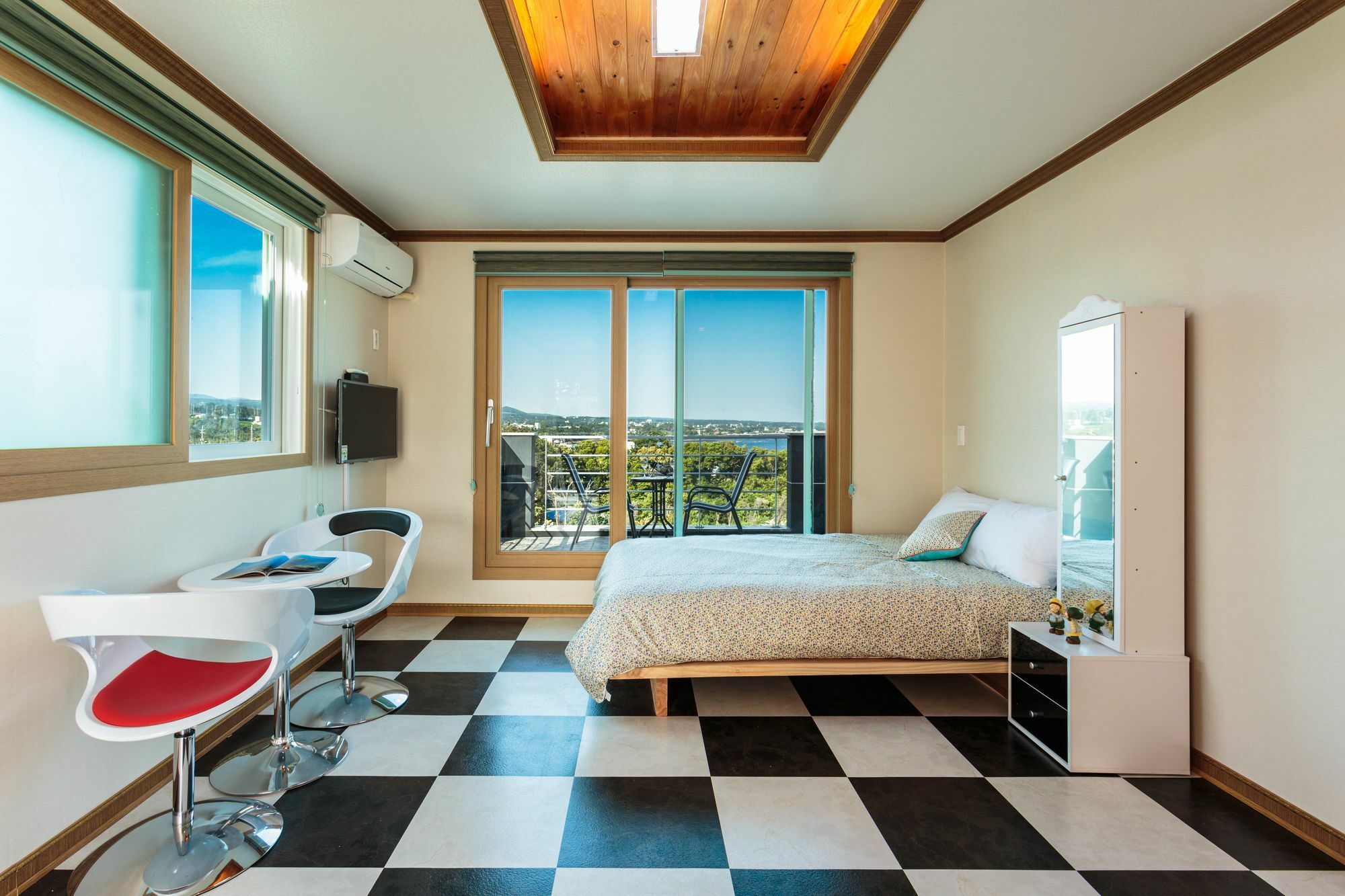 Gloryhill Pension Seogwipo Bagian luar foto
